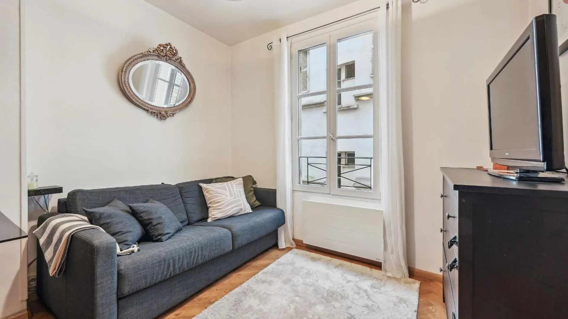Apartment Eiffel Tower & Hotel Des Invalides - 1Br - Cityapartmentstay Paris