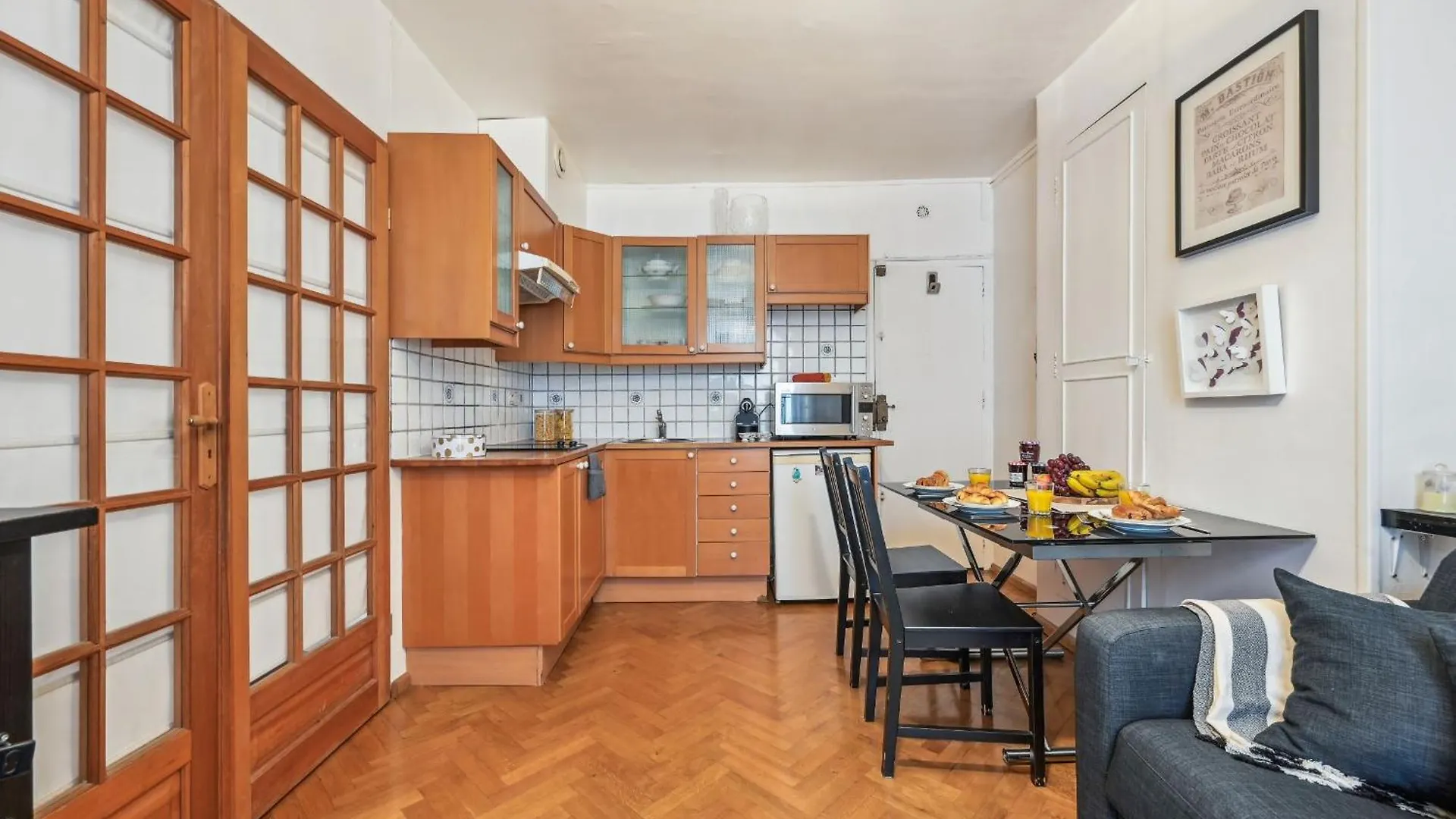Eiffel Tower & Hotel Des Invalides - 1Br - Cityapartmentstay Parigi 0*,  Francia